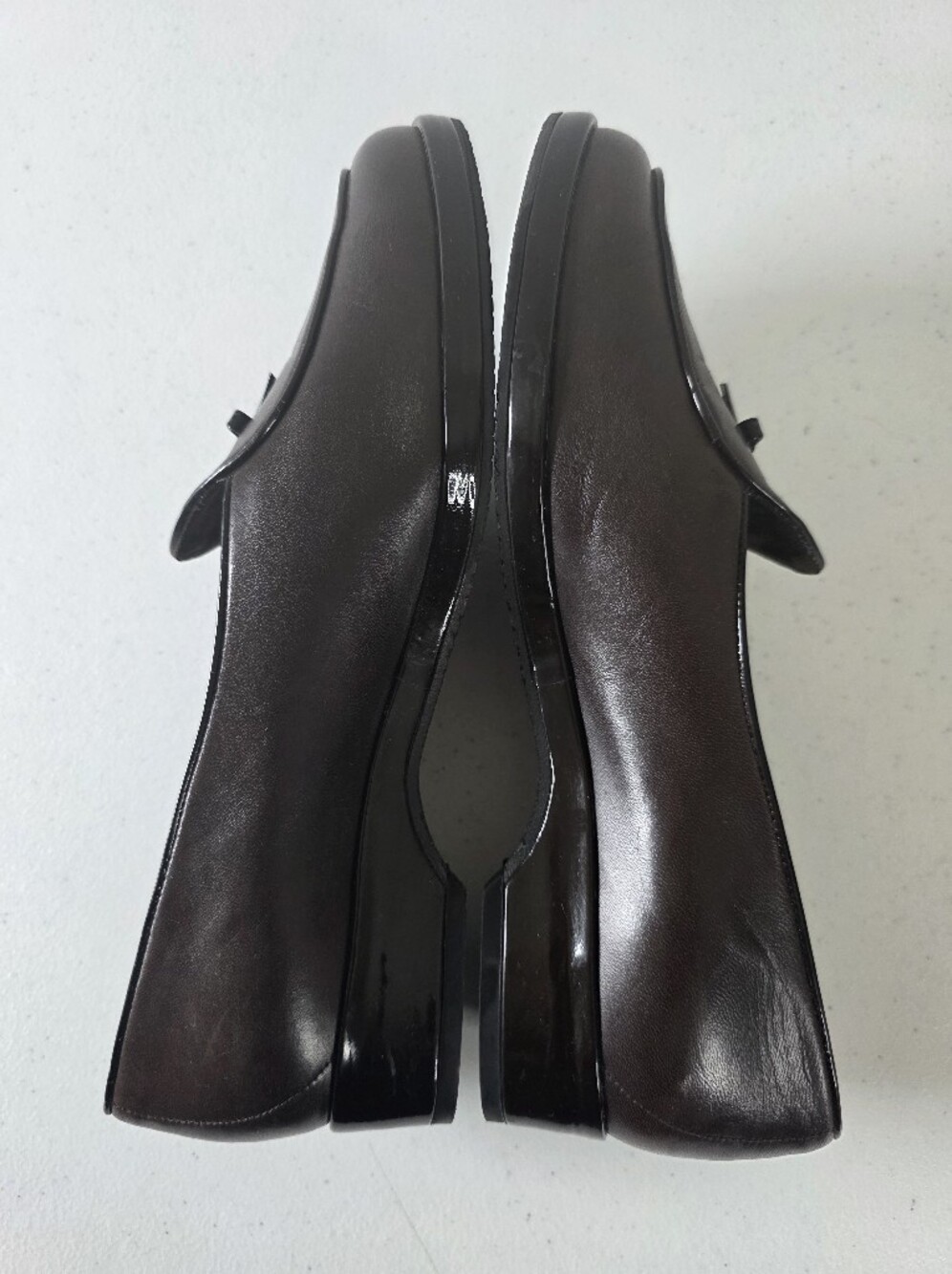 Stuart Weitzman Leather Loafers Size 10 Chocolate Brown Shoes with Bow Detail - Picture 3 of 15